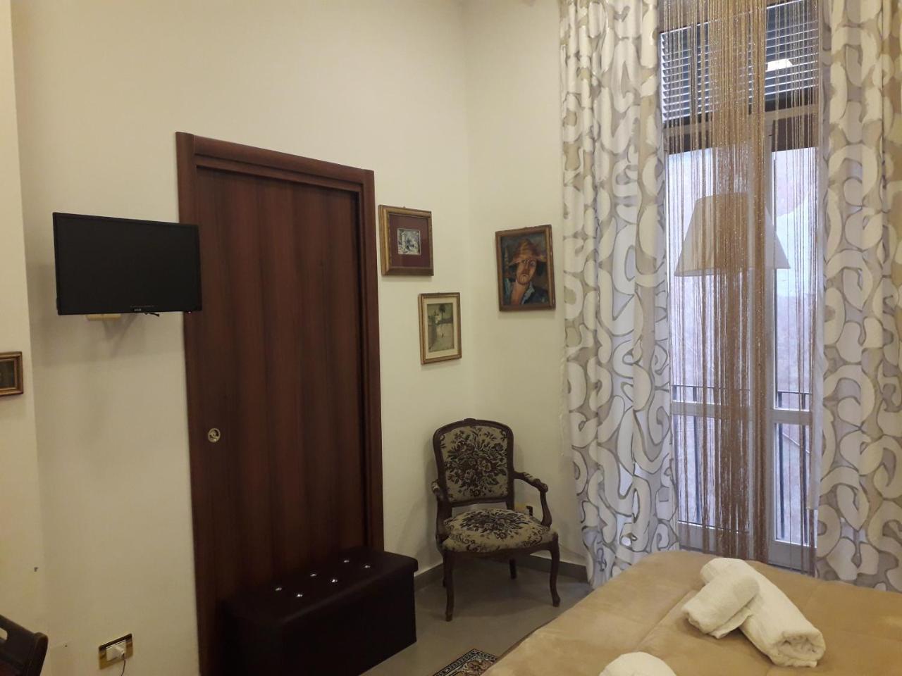 Room Don Carlo Neapol Exteriér fotografie